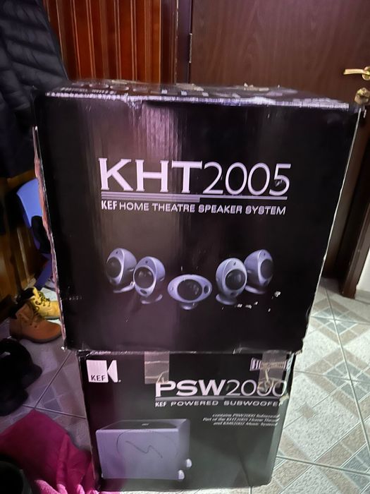 Home cinema de exceptie! Amplituner Pioneer & Surround Kef Egg