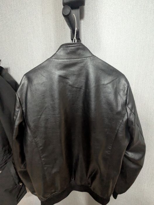 Куртка Armani кожаная