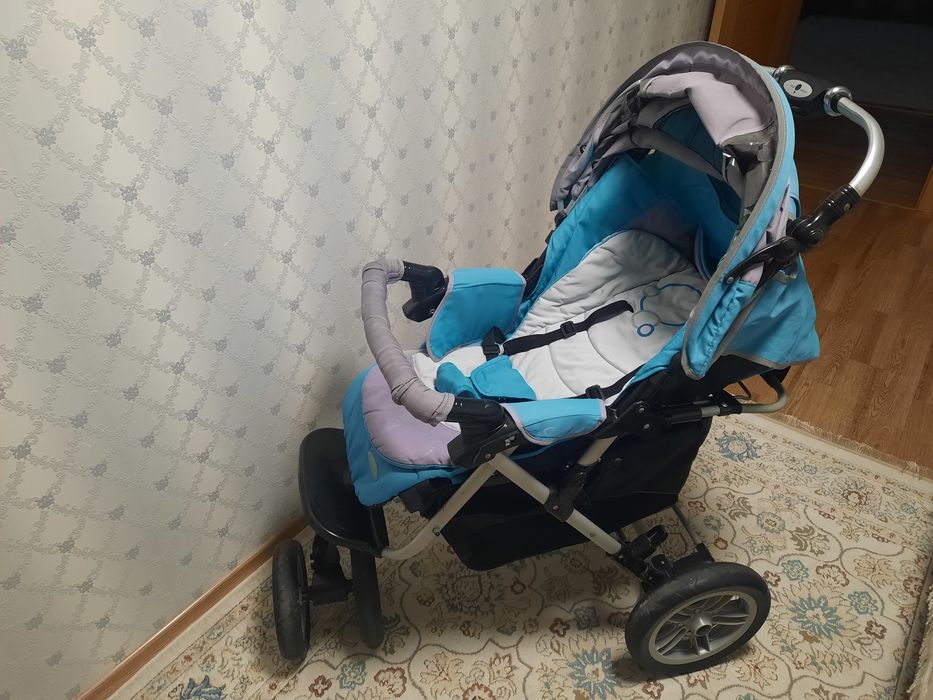 Продам коляску