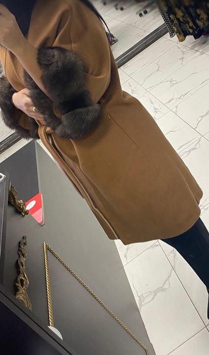 Продам пальто хорошее