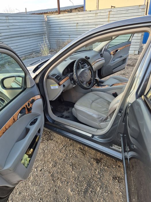 Mercedes w211 e350