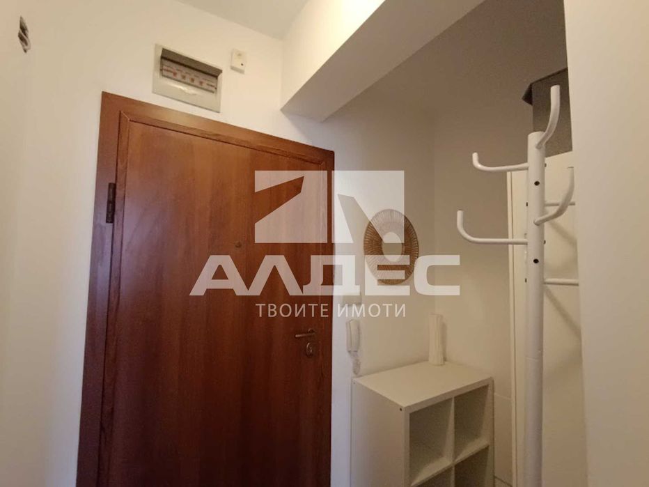 Продава се Двустаен апартамент в София, Банишора - 59 кв.м за 3136 €/кв.м - Снимка #10