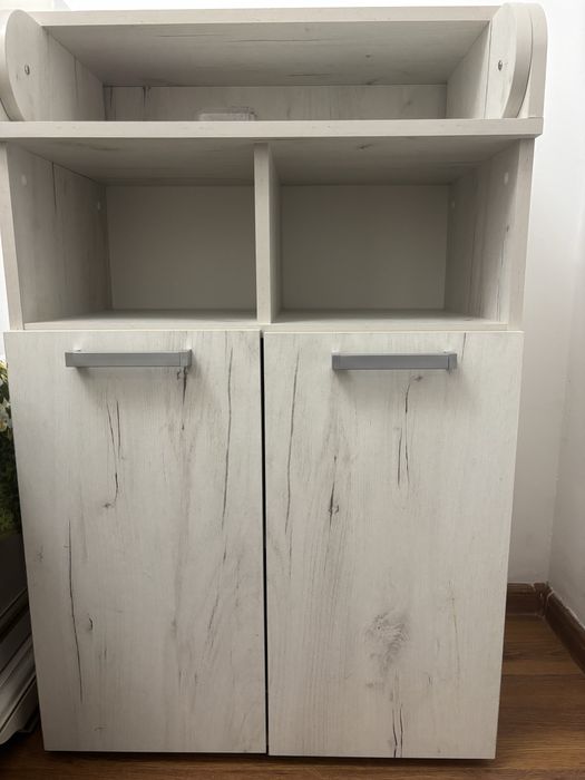 Пелинадьный столик+ камод