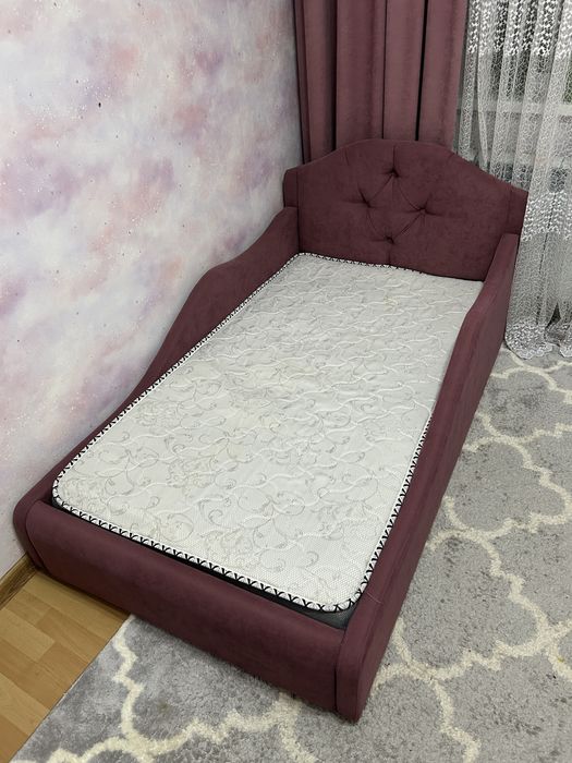 детская кровать в отличном состоянии