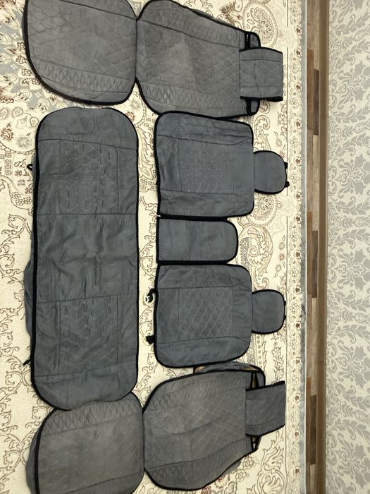 Универсальный чехол для автомобиля