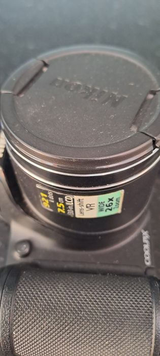 Ведио камера Nikon COOLPIX 2810