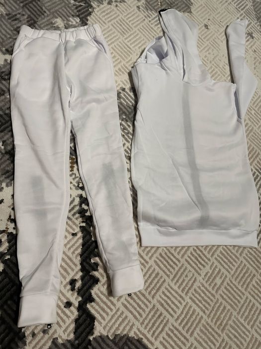 Продам костюм женский