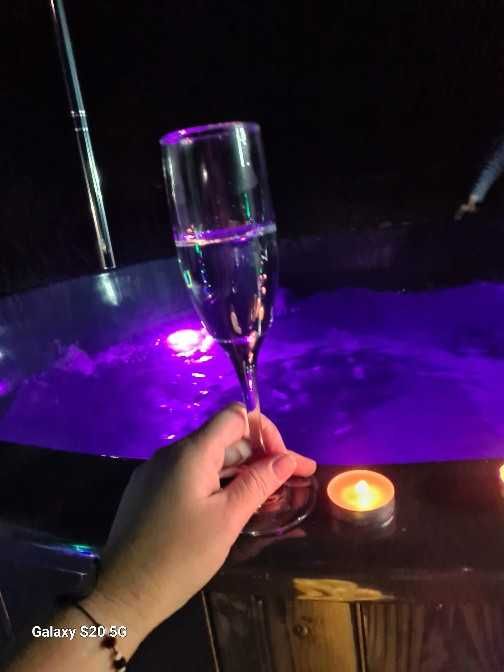 Jacuzzi integrat ideal pt Cabane tip A Frame