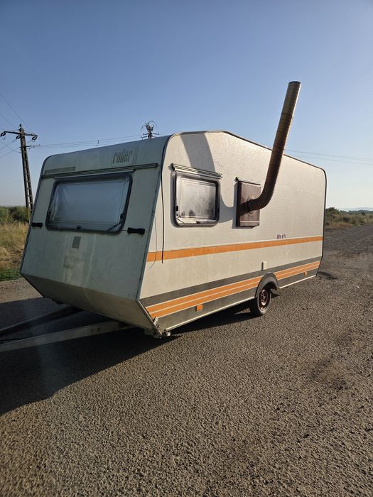 Rulotă cu 3 paturi