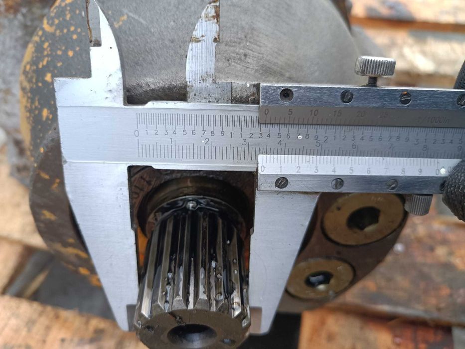 Hidromotor motor hidraulic Liebherr 912 , 914 , 922 , 924 , FMV075