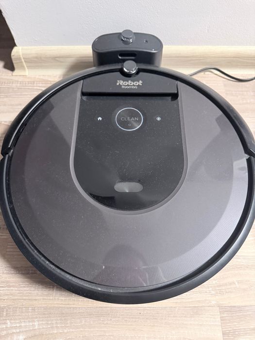 iRobot roomba i7