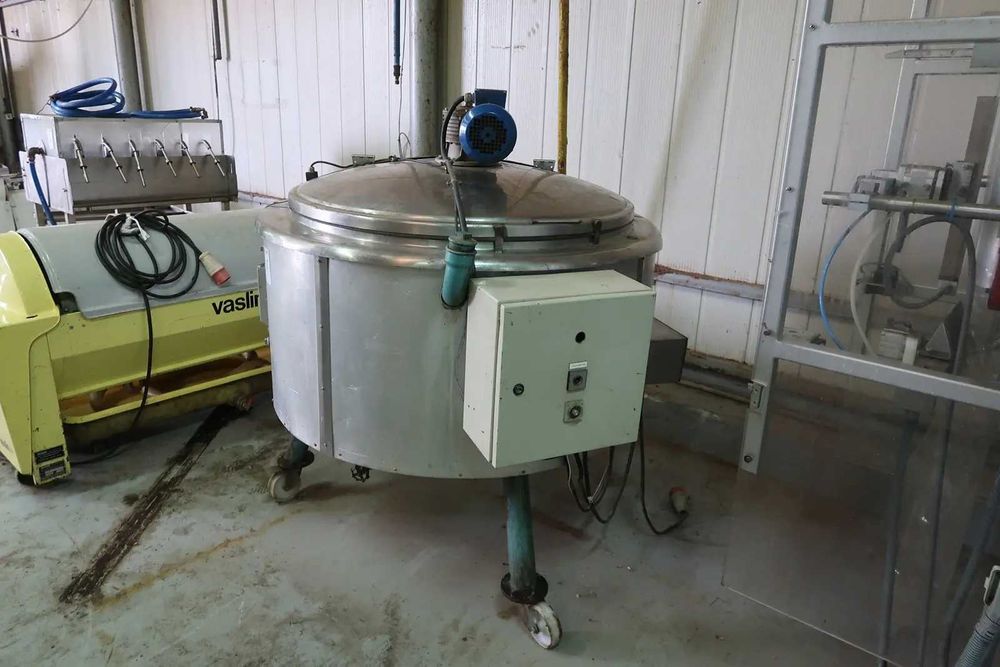 Bazin cu incalzire electrica si agitator