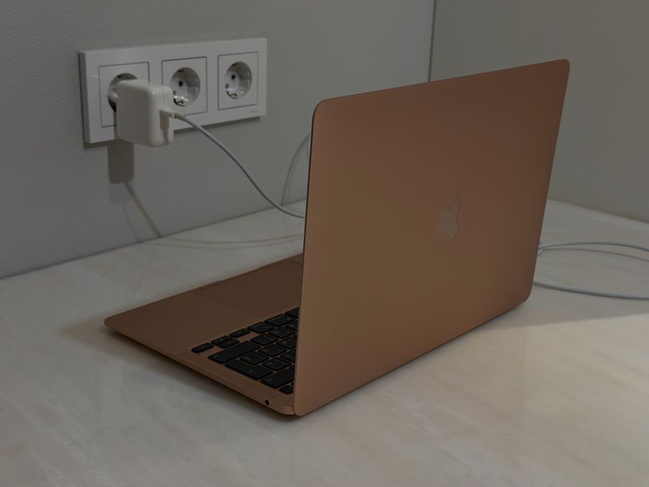 Macbook Air 2020