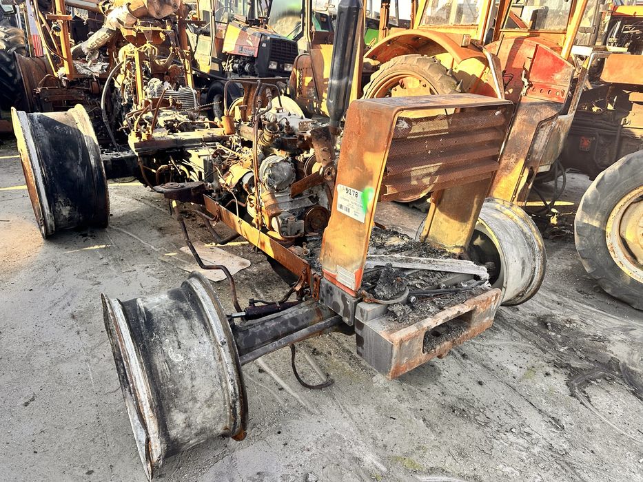 Dezmembrez Fiat 80-90/85-90