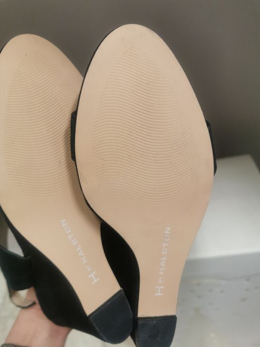 Сандали нови платформа 36 велур черни