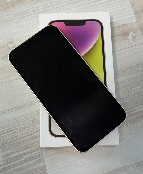 Продам айфон 14,