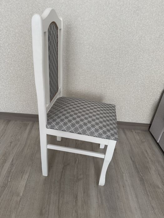 Продается  стуля