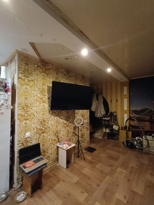 Сдам 2 ком квартиру