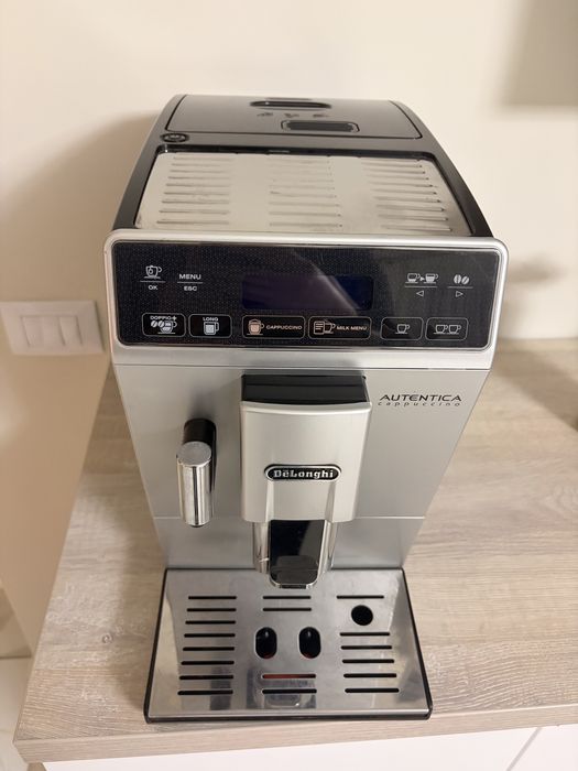 Expresor Delonghi Autentica