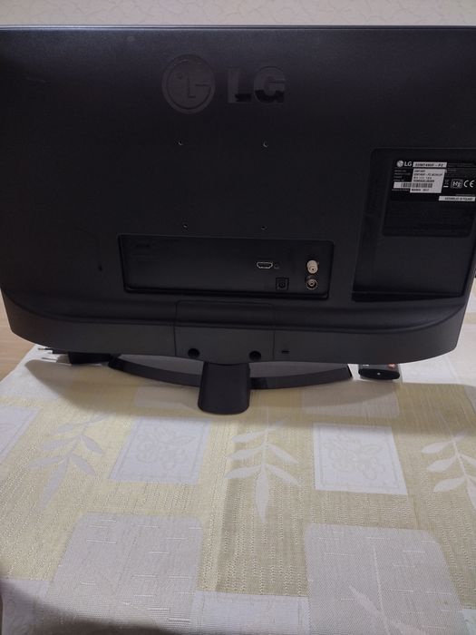 Телевизор/Монитор 22"FUUL HD