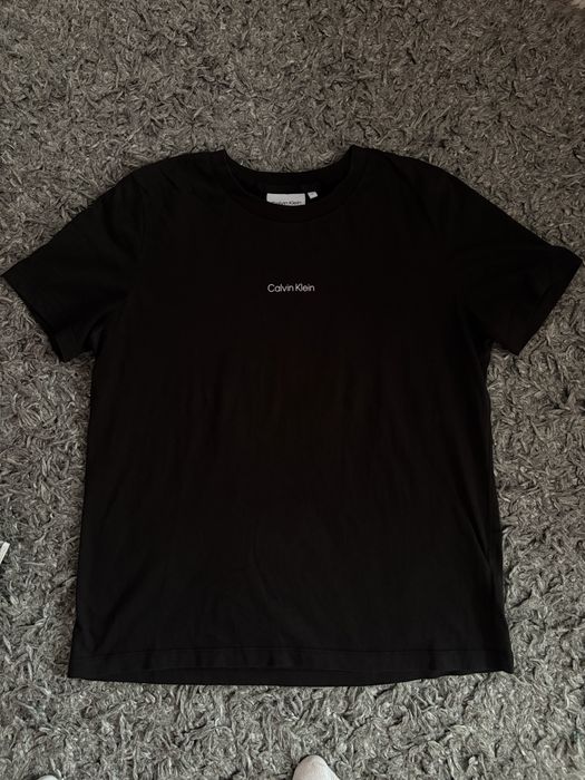 Черна тениска Calvin Klein