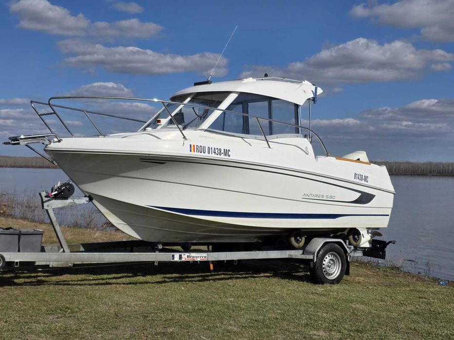 Barca  beneteau antares 580 cu peridoc