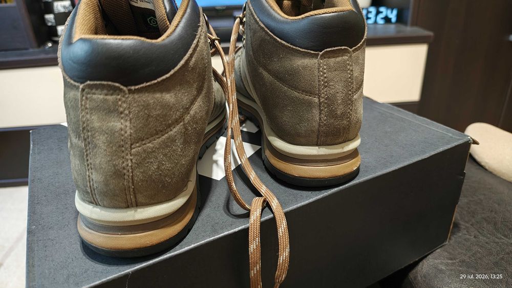 Bocanci Timberland, masura 43