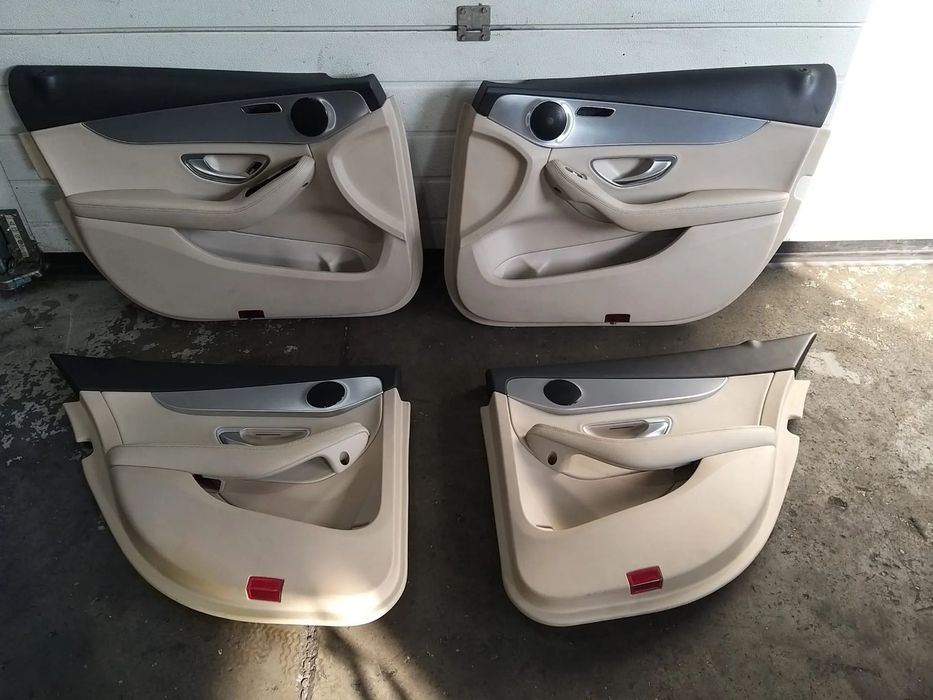 Set fete tapiterii usi mercedes c class w205