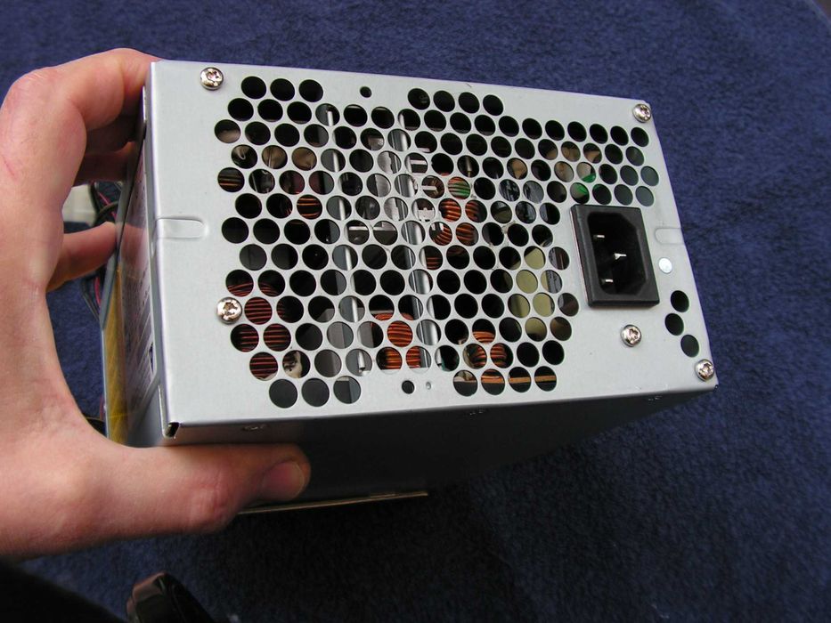 Импулсно захранване Delta TDPS-825AB В - 800 W , за станция XW9300