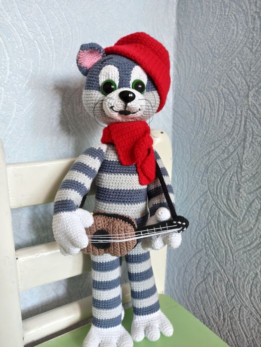 Кот Матроскин вязаный