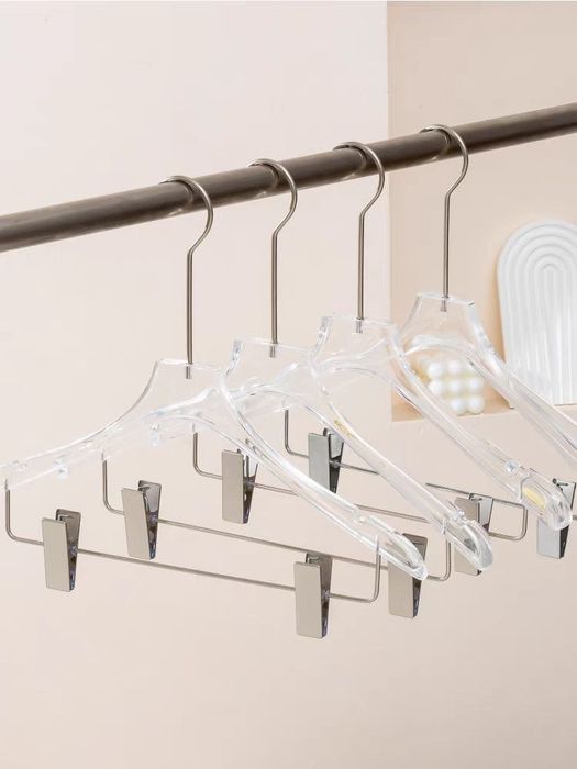 Вешалка в ассортименте