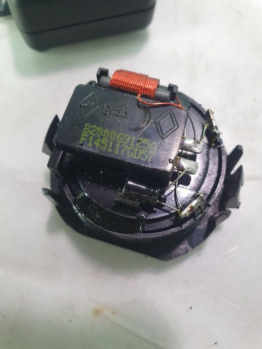 Boxa difuzor tweeter 8200069125a Renault Laguna 2 (facelift) (2005