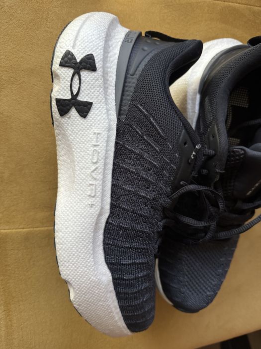 Маратонки Under armour42,5 номер 27 см