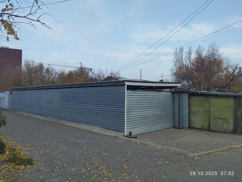 Часть дома. В 20 микрорайоне.