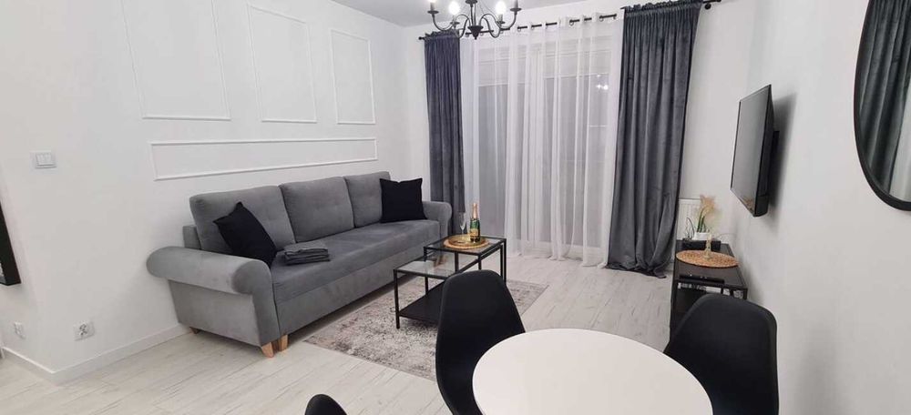 Дава се под наем Двустаен апартамент в Пловдив, Изгрев - 61 кв.м за 219.3 € - Снимка #1