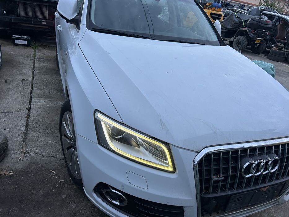 Far led dreapta Audi Q5 8R  facelift 2014