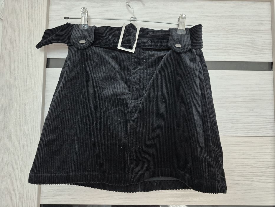 Продам два пакета одежды для девочки подростка