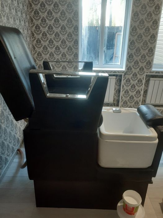 Кресло педикюрное бу