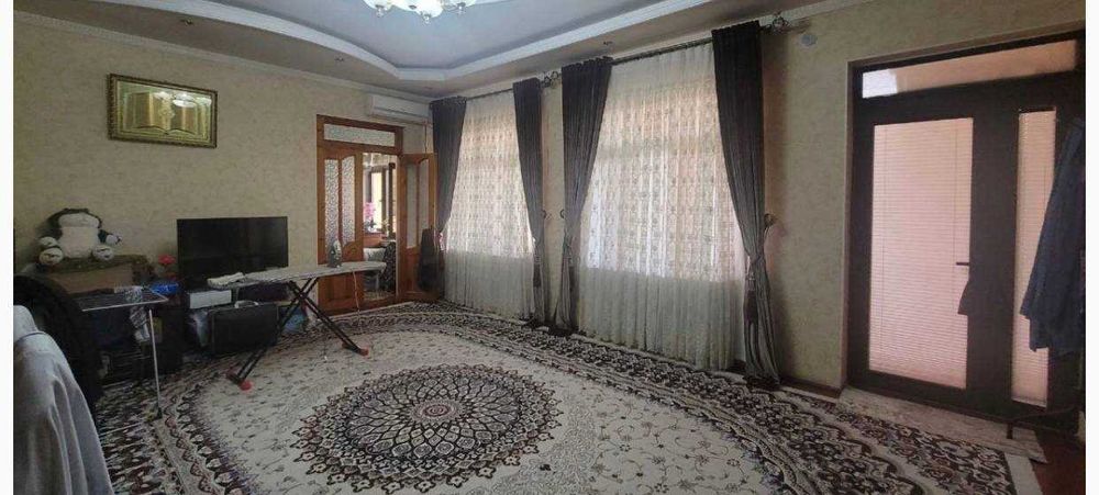 Продажа Евродома на Академ Городке, 5-соток (N 12178 )