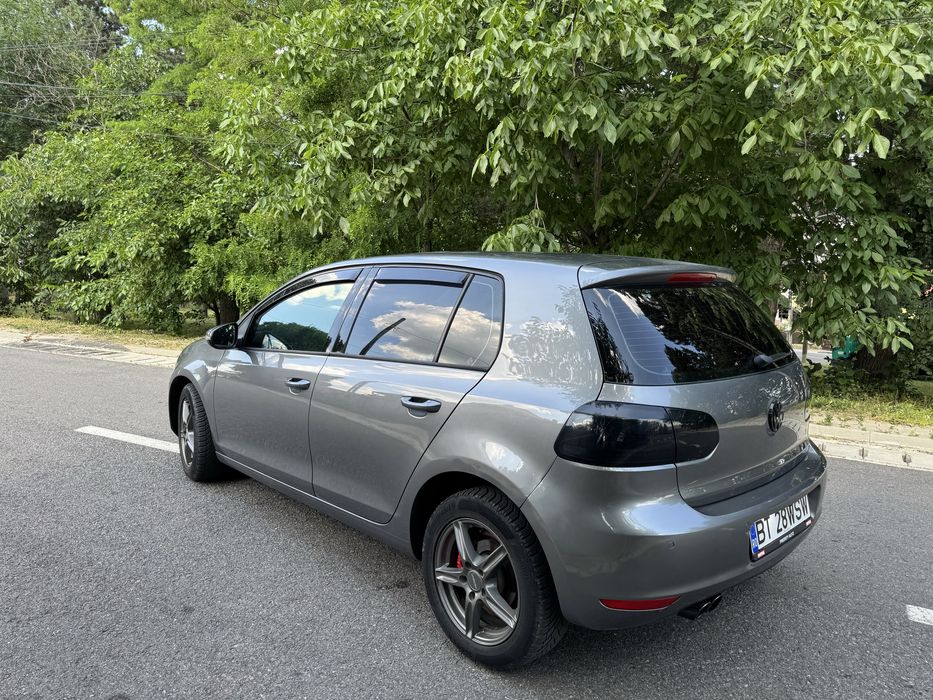VOLKSWAGEN Golf 2012 — imagine 5