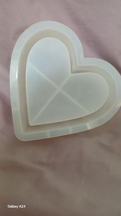 Slikon qolip serdechka