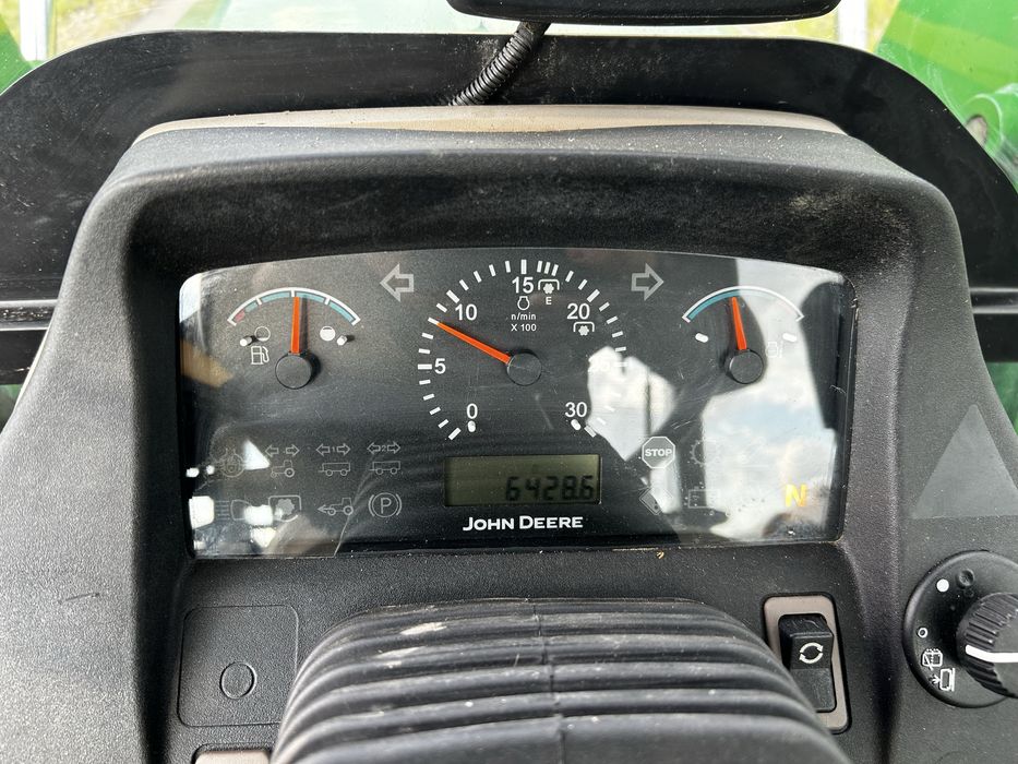 Tractor John Deere 5100M cu incarcator frontal