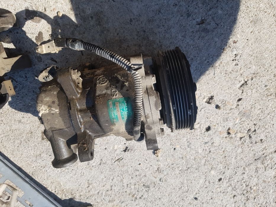 Бензинова помпа и абс помпа за пежо 206 1.6