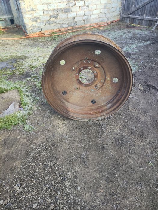 Продам задний диск мтз