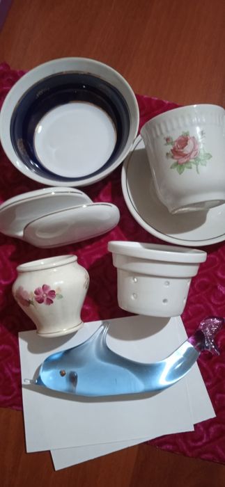 Комплект посуды для микроволновки,Всё Новое! Тарелки большие и маленьк