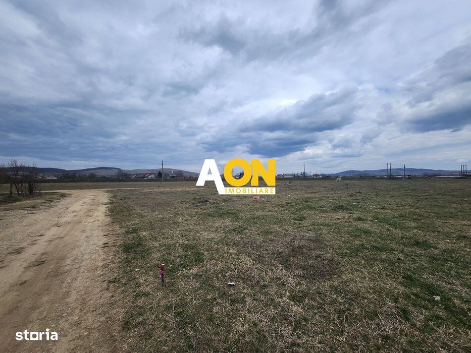 De vanzare teren intravilan 587mp, Ampoi 3