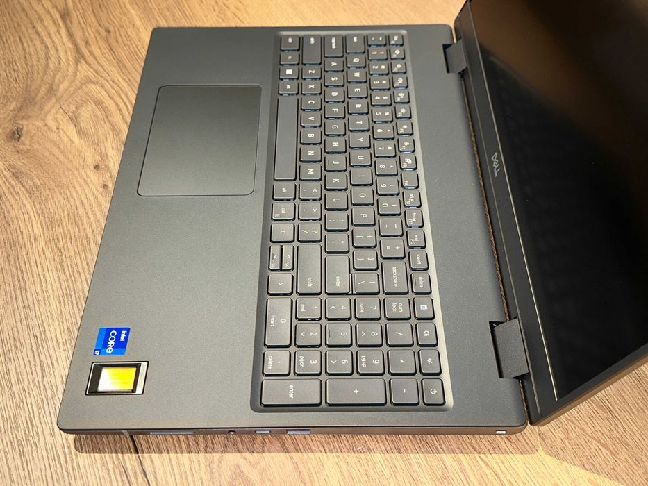 Laptop workstation Dell Precision 7680 16-inch FHD i9-13950HX 128GB Ram Nvidia RTX 5000 Nou-Sigilat Firma Factura Garantie 3 Ani AlienStore