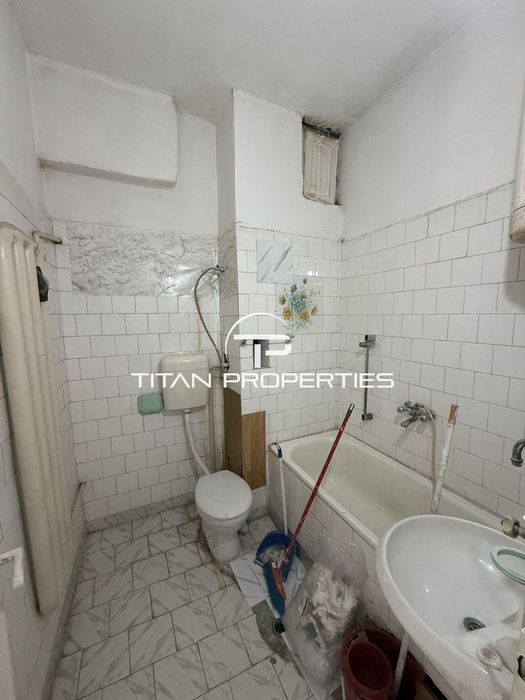 Продава се Двустаен апартамент в Пловдив, Каменица 1 - 70 кв.м за 1572 €/кв.м - Снимка #4