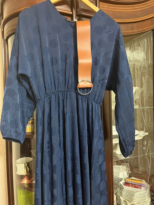 Платье темно синие новый