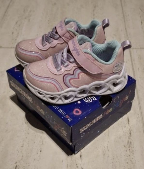 Adidasi Skechers fetiță